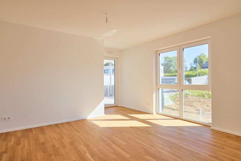 Weniger Haus, mehr Leben. Neubauwohnung mit Balkon in Weissach im Tal